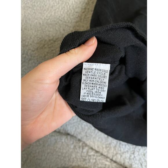 Tommy Bahama Sweater Medium V-Neck Long Sleeve Soft Knit Light Preppy Retro - Picture 5 of 10